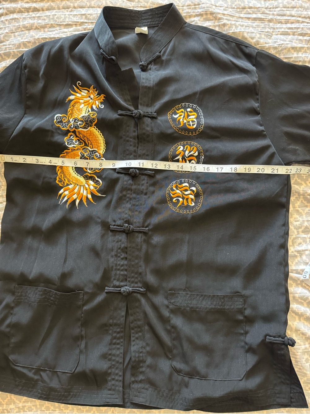 Vintage-Style Chinese Tang Suit
Jacket - Black with Gold Dragon Embroidery (M) - Picture 6 of 13